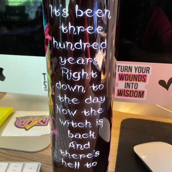 Hocus Pocus tumbler - Picture 3 of 3